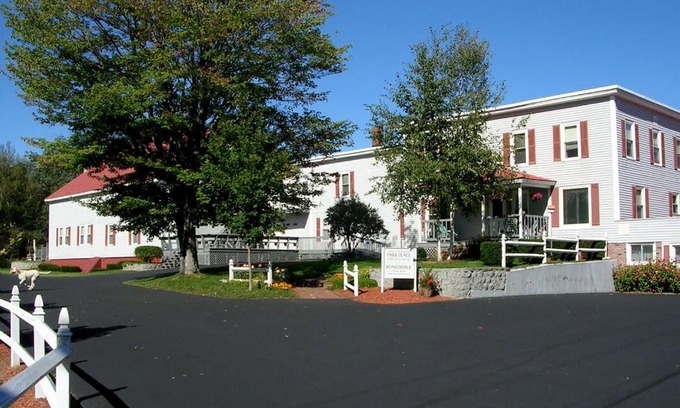 Rumford Bed & Breakfast | Swift River Suites