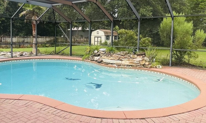 Navarre House | Swim More,Stress less, HEATED Private pool, Sleeps 12