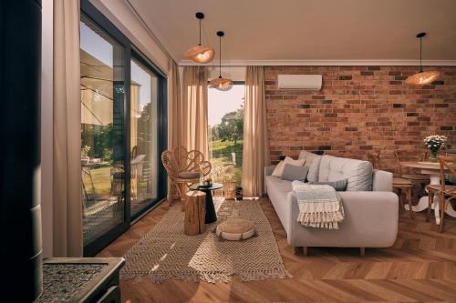 Dobre Miasto House | Swobodna 6 Czapla Szara