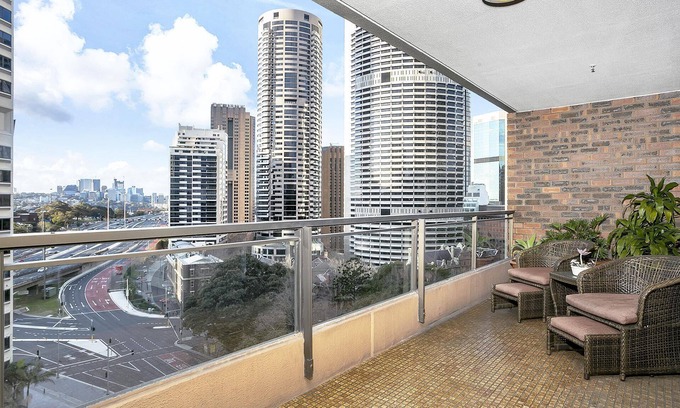 Sydney Central Business District Apartment | Sydney - YORK5 - York Street - Spacious 1BR with Balcony, City Views Parking in Sydney CBD Near Wynyard