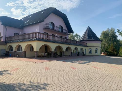 Miastko House | Szlachecki Dwór
