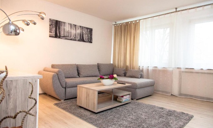 Duisburg Sud Apartment | T&K Apartments near Messe Fair Trade Düsseldorf und Airport 2B