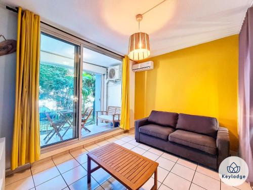St Gilles-les-Bains Apartment | T1- Leko Réunion 3 étoiles - Proche des plages de l'Ouest