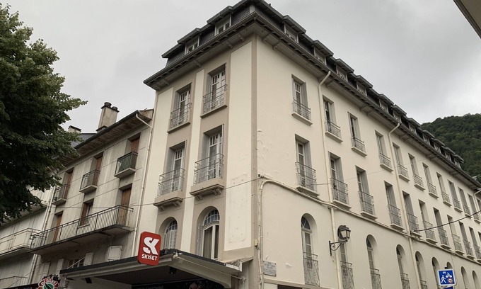 Bagneres-de-Luchon Apartment | T2 city center apartment
