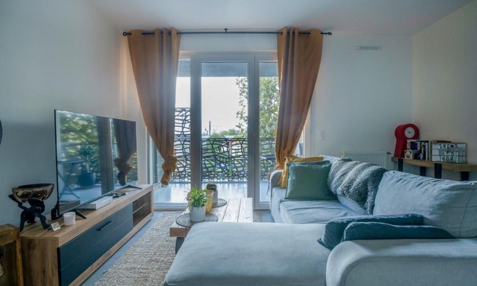 Cenon Apartment | T2 cosy Bordeaux - tram & parking