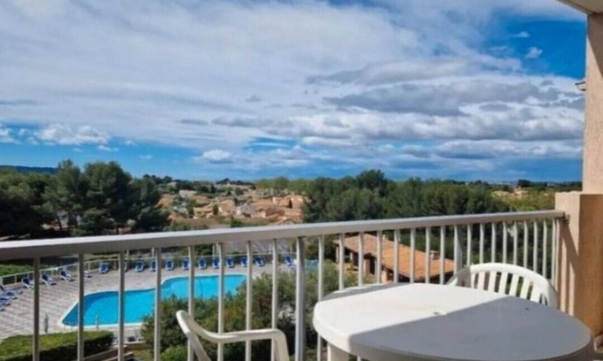 Balaruc-les-Bains Apartment | T2 in a quiet residence with swimming pool - Les Hauts de Balaruc