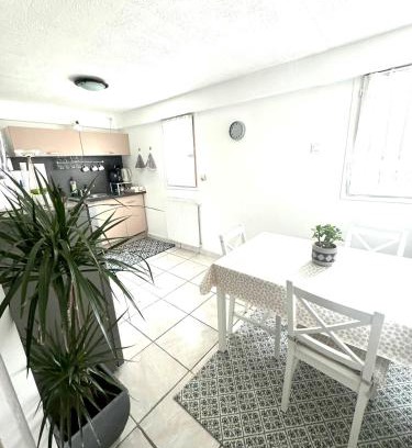 Chambery Apartment | T2 La roseraie