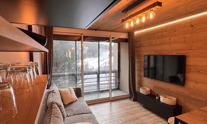Pyrenees 2000 Apartment | T3 Aux Pieds Des Pistes Neuf - Wifi et Netflix