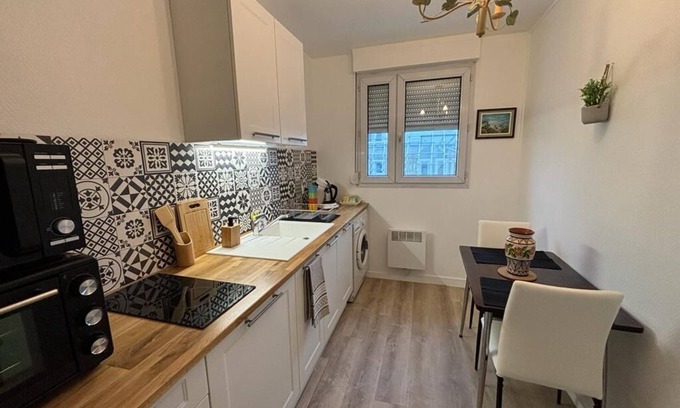 Saint-Vincent Apartment | T3 Centre Ville au Pied de la Gare et du Centre Commercial Tout Inclus !