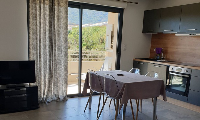 Corte Apartment | T3 Corté Citadel view