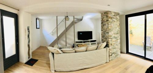 Centre Ville Apartment | T3 Duplex Design - Pau Centre Quartier Halles