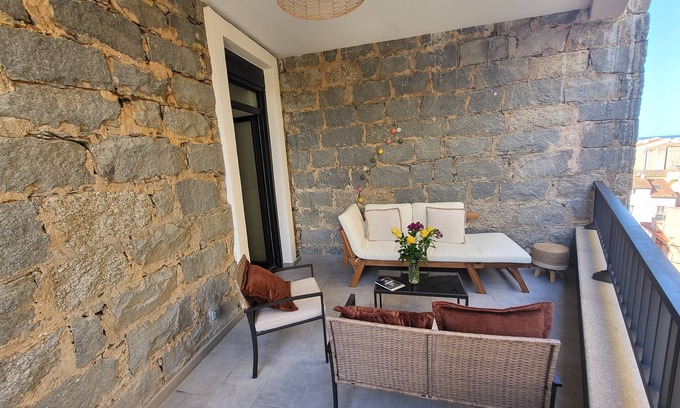 Propriano Apartment | T3 Propriano Avec Ascenseur, Proche Toutes Commodités, Plage Accessible à Pieds