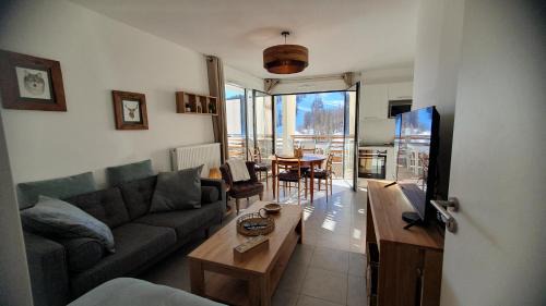 Peone Apartment | T3 STANDING CENTRE STATION VALBERG