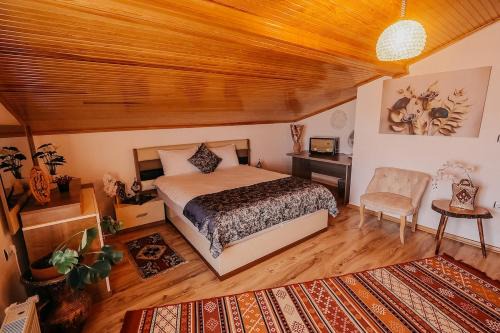 Ortahisar Apartment | Taşkiran house