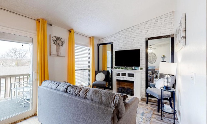 Table Rock Apartment | Table Rock Terrace