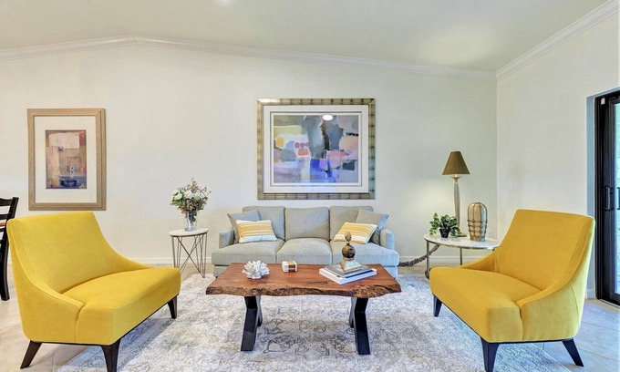 Lakewood Ranch Condo | Tailored Living - Secure, Stylish, Extended Stay