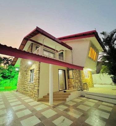 Arsiwalla Villa Villa | Taj Villa with free Wifi