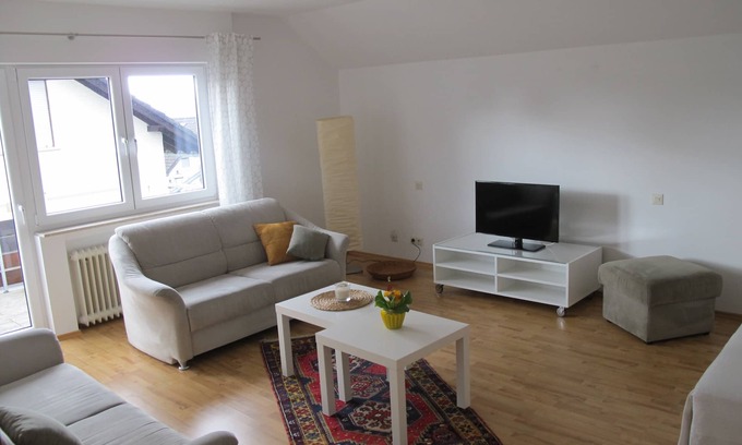 Vallendar Apartment | Take a vacation or work on the Middle Rhine