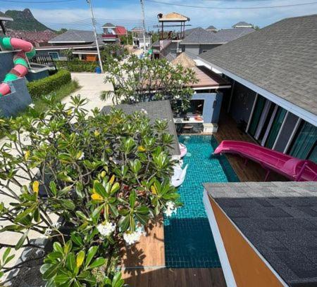 Cha-am Villa | Takky Beach Pool Villa Cha-Am
