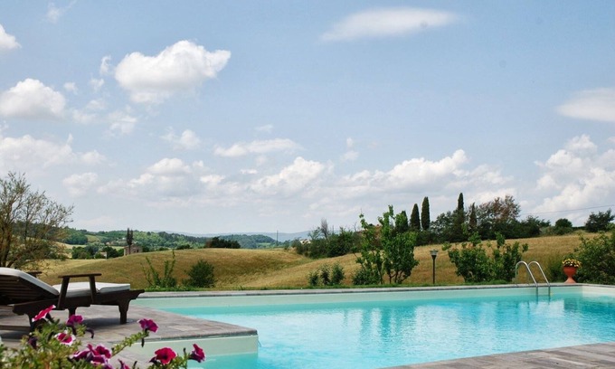 Poggiarello Apartment | Talciona 8 In Poggibonsi, Tuscany