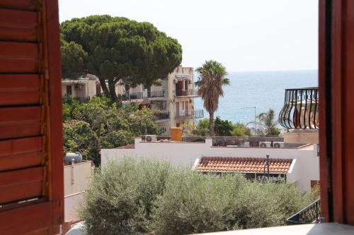 Recanati Apartment | Tao Naxos Suite