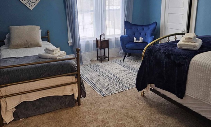 Doyet House | Tappan Inn, Tap-Inn When you're ready to tap-out! In the heart of Baldwinsville