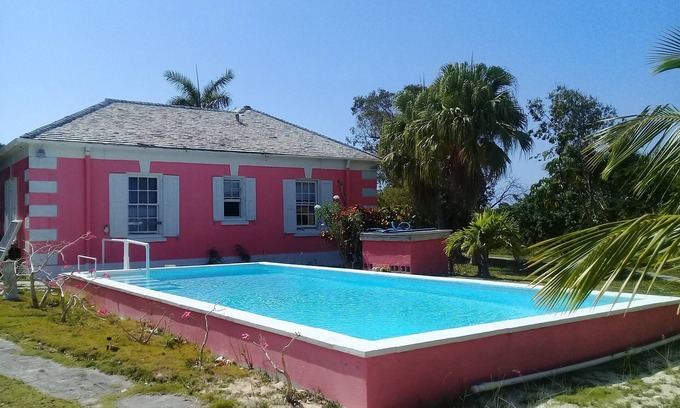 Rock Sound House | Tara Estates tucked away on a private property.