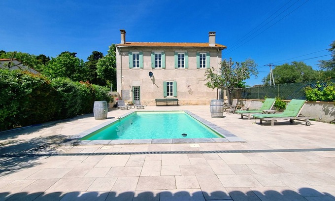 Olonzac Villa | Tasteful maison de maître with private pool