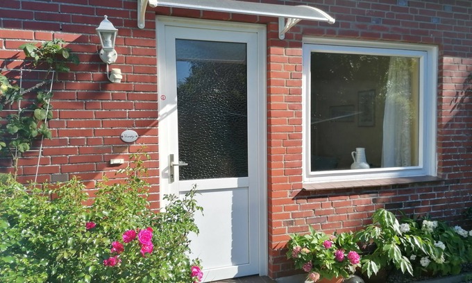 Finkhaushallig Apartment | Tastefully decorated - Husum/North Sea - 200m from the sea - 2-6 people