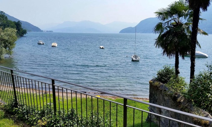 Tronzano Lago Maggiore Apartment | Tastefully furnished 2-room apartment with sea garden and beach