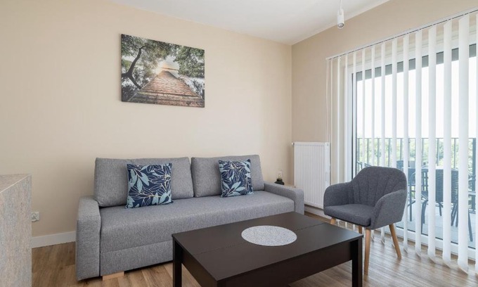 Czyzyny Apartment | Tauron Arena Crakow Apartment with Parking by Noclegi Renters