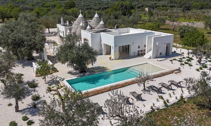 Castellana Grotte Villa | TD Marlù Luxury Trulli Experience w/Stunning Pool