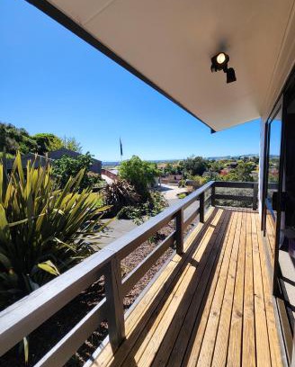 Havelock North House | Te Mata Peak Retreat