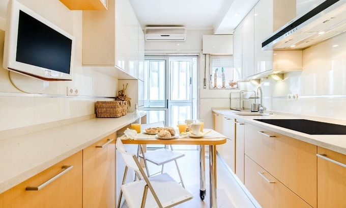 Lumiar Apartment | Telheiras Comfortable Stay
