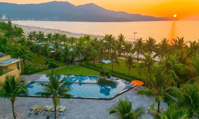 Son Tra Resort | Temple Da Nang Resort