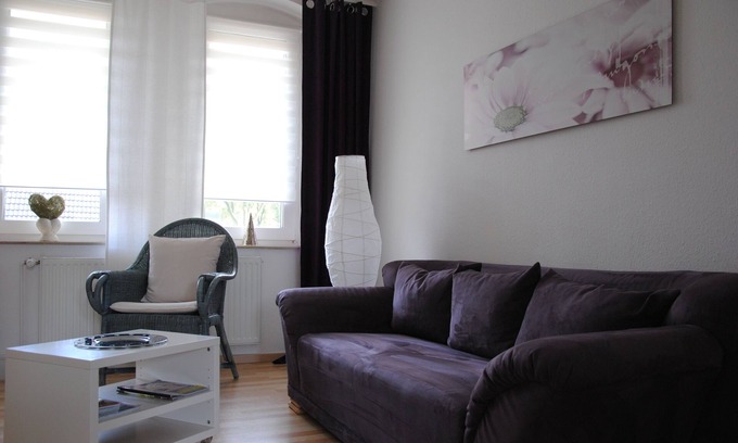 Bottrop Apartment | Temporary living in Bottrop, modern and comfortable furnishings