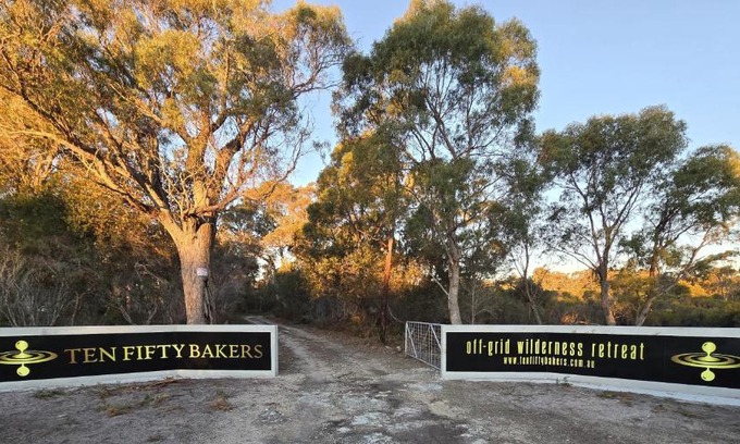 Bakers Beach House | Ten Fifty Bakers