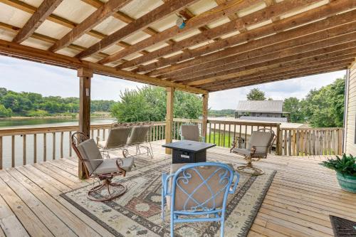 Morris Chapel House | Tennessee River Retreat Multi-Level Deck and Views