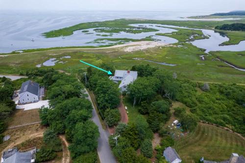 Eastham House | Tenth of a Mile Walk to Boat Meadow Landing