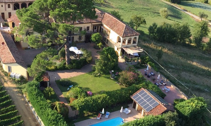 Santo Stefano Belbo Villa | Tenuta Fagnanetto - Luxury Restored Farmhouse