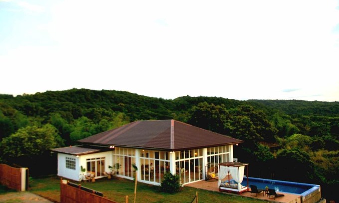 Lian Villa | Teresa's Farm Grand Pool Villa