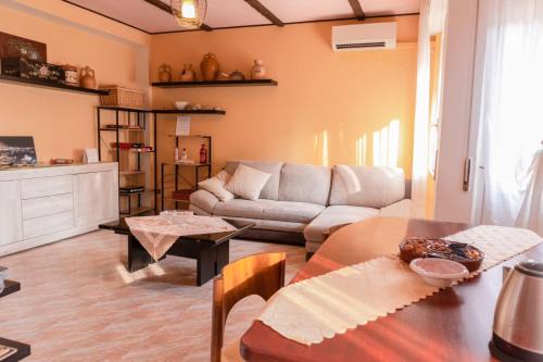 Castellanza Apartment | Terra di Mezzo