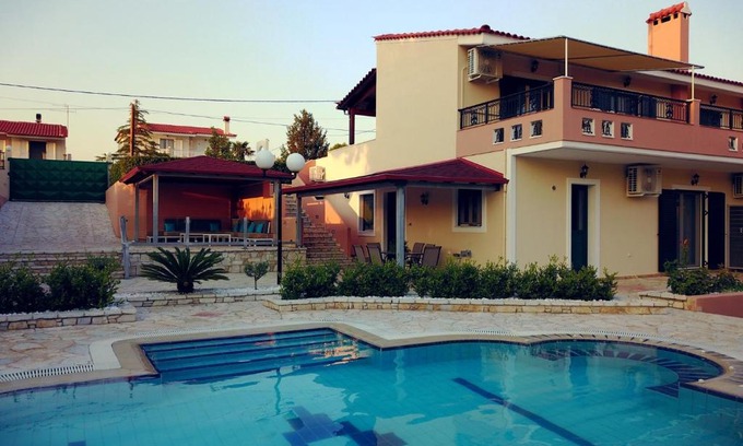 Loutraki Apartment | Terra Relaxa