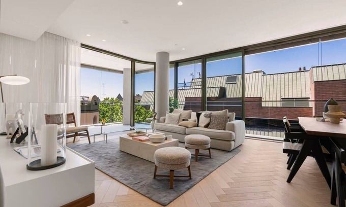 The Rocks Apartment | Terrace Boutique in the Heart of The Rocks