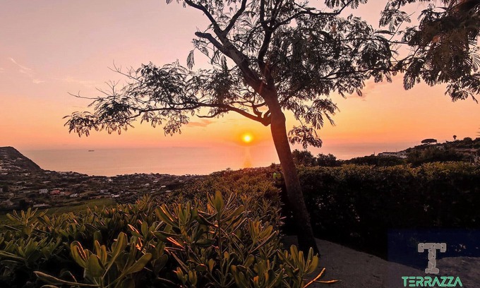 Forio Villa | Terrace of Typhoeus - With Garden & Jacuzzi Sea View