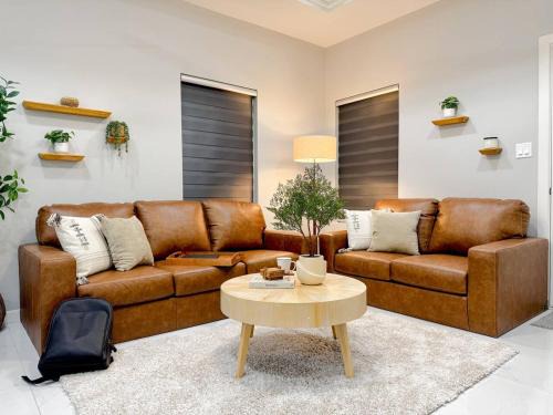 Alamo Apartment | Terracotta Suite