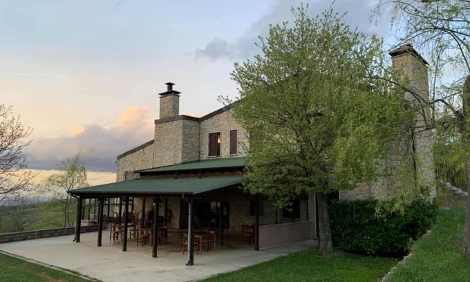 Roccamorice Bed & Breakfast | Terrae Eremis: Ristorante, Bar, B&B