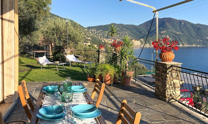 Pontedecimo Apartment | Terrazza sul Golfo Paradiso