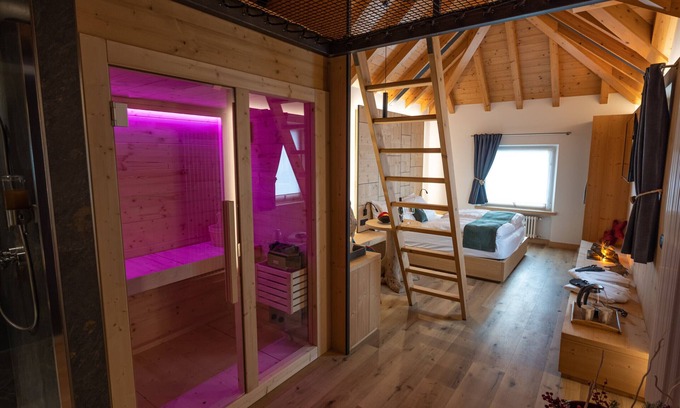 Chies d'Alpago Bed & Breakfast | TEVERONE SUITES - Room Camoscio
