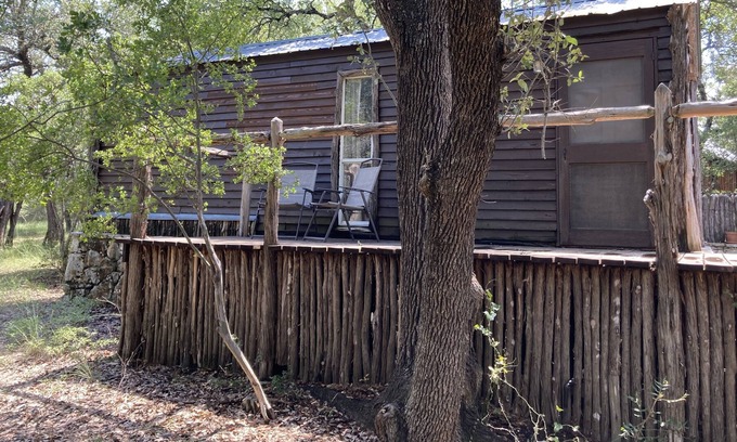 Round Mountain Cabin | Texas Hill Country Ranch Wildlife Fire Pit Private Deck Close to Parks
